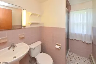 113 Stanley Ct, North Haledon, NJ 07508 - Photo 17