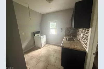 231 Amherst St, East Orange, NJ 07018 - Photo 7