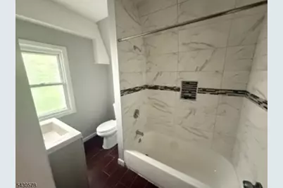 231 Amherst St, East Orange, NJ 07018 - Photo 5