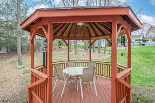 4 Lisa Ct, Roxbury Township, NJ 07876 - Photo 35