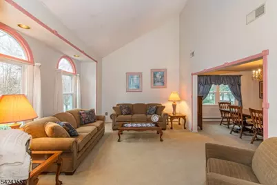 4 Lisa Ct, Roxbury Township, NJ 07876 - Photo 17