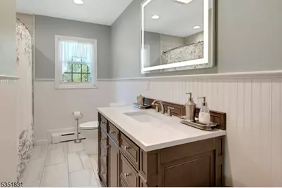 11 Lawrence Rd, Randolph Township, NJ 07869 - Photo 9