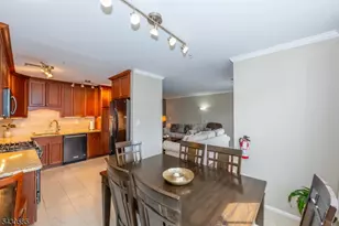 146 Whisper Way E, Roxbury Township, NJ 07852 - Photo 9