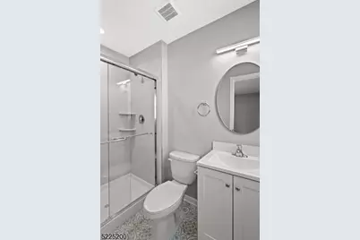 227 N 11 #2, Kenilworth, NJ 07033 - Photo 15
