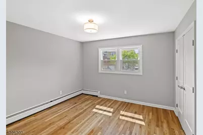 227 N 11 #2, Kenilworth, NJ 07033 - Photo 11