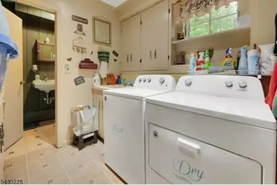 92 Louis St, Hanover Township, NJ 07981 - Photo 23