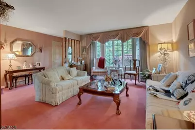 92 Louis St, Hanover Township, NJ 07981 - Photo 5