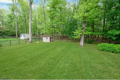 92 Louis St, Hanover Township, NJ 07981 - Photo 21