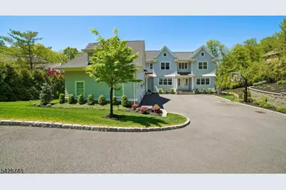 132 Hartshorn Dr, Millburn, NJ 07078 - Photo 3