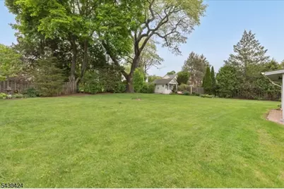13 Harvard St, Summit, NJ 07901 - Photo 31