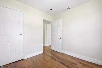 91 Willoughby St, Newark, NJ 07112 - Photo 15