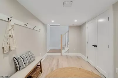 212 Midland Ave, Montclair Twp., NJ 07042 - Photo 33