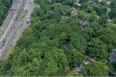 39 Forest Dr, Bloomfield, NJ 07003 - Photo 7