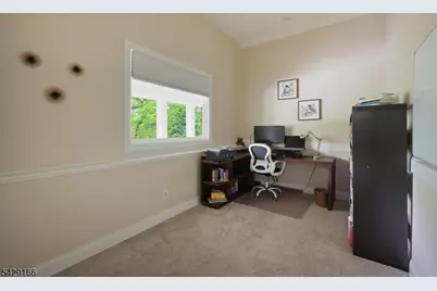 29 Deer Path Cir, Green Brook Township, NJ 08812 - Photo 27
