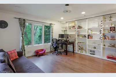 29 Deer Path Cir, Green Brook Township, NJ 08812 - Photo 21