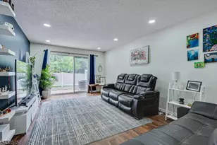 216 Amethyst Way, Franklin Township, NJ 08823 - Photo 11