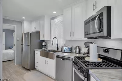 9 White Birch Park, Hampton Boro, NJ 08827 - Photo 17
