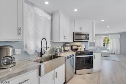 9 White Birch Park, Hampton Boro, NJ 08827 - Photo 15