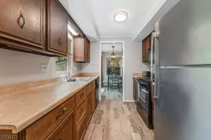 11 Overlook Dr, High Bridge, NJ 08829 - Photo 5