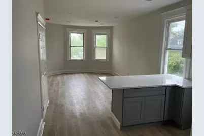 60 Hilton Ave Unit #2, Maplewood, NJ 07040 - Photo 5