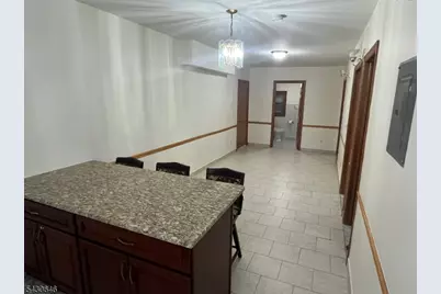 92 94 Pacific St, Newark, NJ 07105 - Photo 5