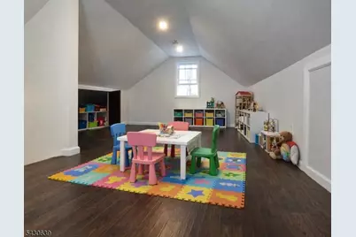 27 Forest Rd, Mount Olive, NJ 07828 - Photo 9
