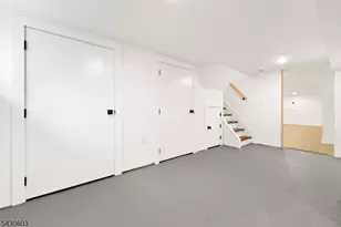 218 Ampere Pkwy, Bloomfield, NJ 07003 - Photo 15