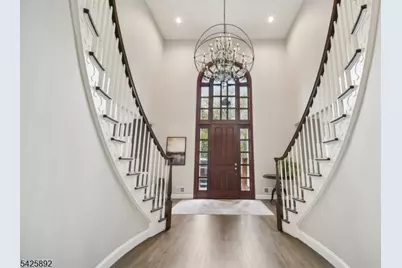 50 Sequoia Dr, Watchung, NJ 07069 - Photo 3