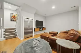 50 Sequoia Dr, Watchung, NJ 07069 - Photo 35