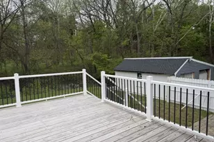 310 6th St, Belvidere, NJ 07823 - Photo 3