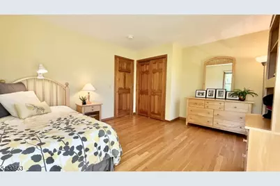 26 Poling Farm Ct, Montgomery Township, NJ 08502 - Photo 23