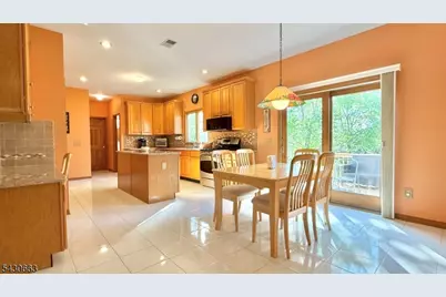 26 Poling Farm Ct, Montgomery Township, NJ 08502 - Photo 15