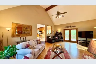 26 Poling Farm Ct, Montgomery Township, NJ 08502 - Photo 3