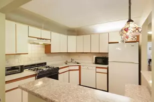 44 Crabapple Ln, Franklin Township, NJ 08823 - Photo 7