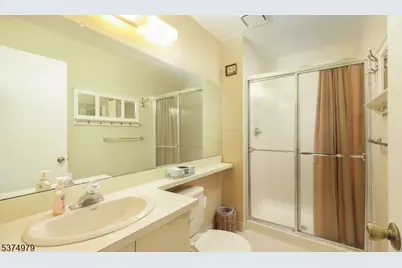 44 Crabapple Ln, Franklin Township, NJ 08823 - Photo 11
