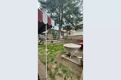 270 10th St #1, Palisades Park, NJ 07650 - Photo 15