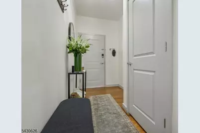 52 Lincoln Ave, City Of Orange Twp., NJ 07050 - Photo 3