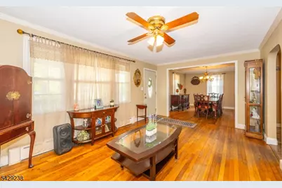 23 Frederick Pl, Hanover Township, NJ 07927 - Photo 5