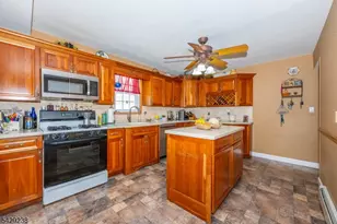 23 Frederick Pl, Hanover Township, NJ 07927 - Photo 9