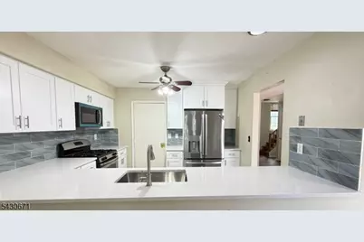 40 Whitby Cir, Franklin Township, NJ 08873 - Photo 1