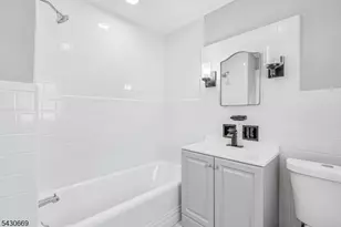 423 E Lincoln Ave, Roselle Park, NJ 07204 - Photo 15