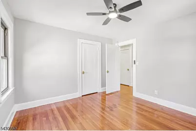 423 E Lincoln Ave, Roselle Park, NJ 07204 - Photo 15