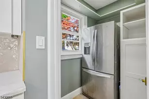423 E Lincoln Ave, Roselle Park, NJ 07204 - Photo 11
