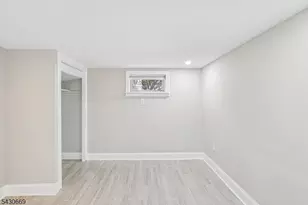423 E Lincoln Ave, Roselle Park, NJ 07204 - Photo 23