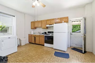 17 Fisher Ave, Bound Brook, NJ 08805 - Photo 9