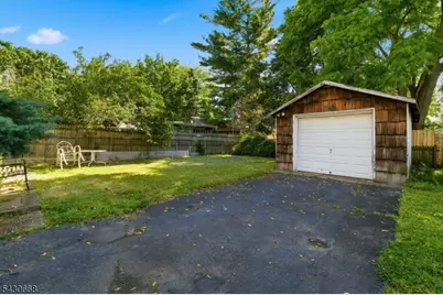 17 Fisher Ave, Bound Brook, NJ 08805 - Photo 15