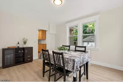 215 Grove St, Somerville, NJ 08876 - Photo 7