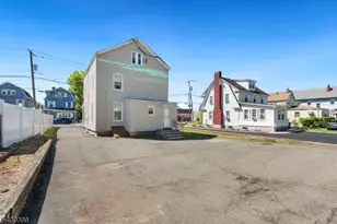 223 Montgomery St, Bloomfield, NJ 07003 - Photo 3