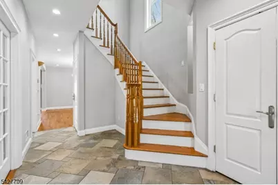 567 Mountain Ave, Springfield, NJ 07081 - Photo 3