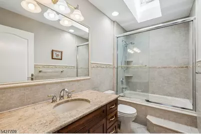 567 Mountain Ave, Springfield, NJ 07081 - Photo 23